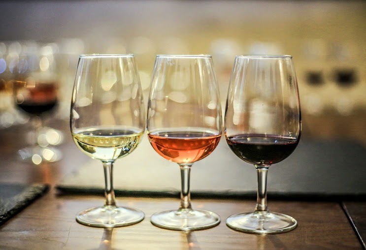 Bạn biết gì về loại rượu vang Pháp Arnaud?