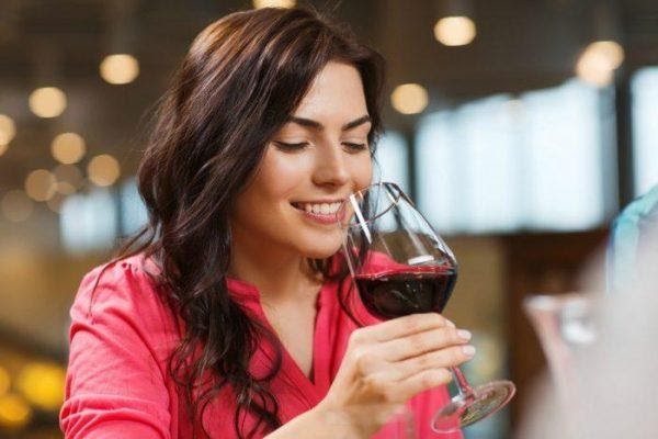 3 lý do vì sao nên uống rượu vang